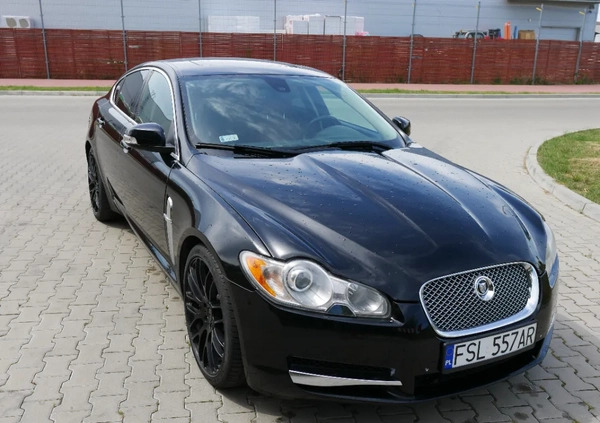 Jaguar XF cena 55000 przebieg: 190000, rok produkcji 2009 z Lubraniec małe 172